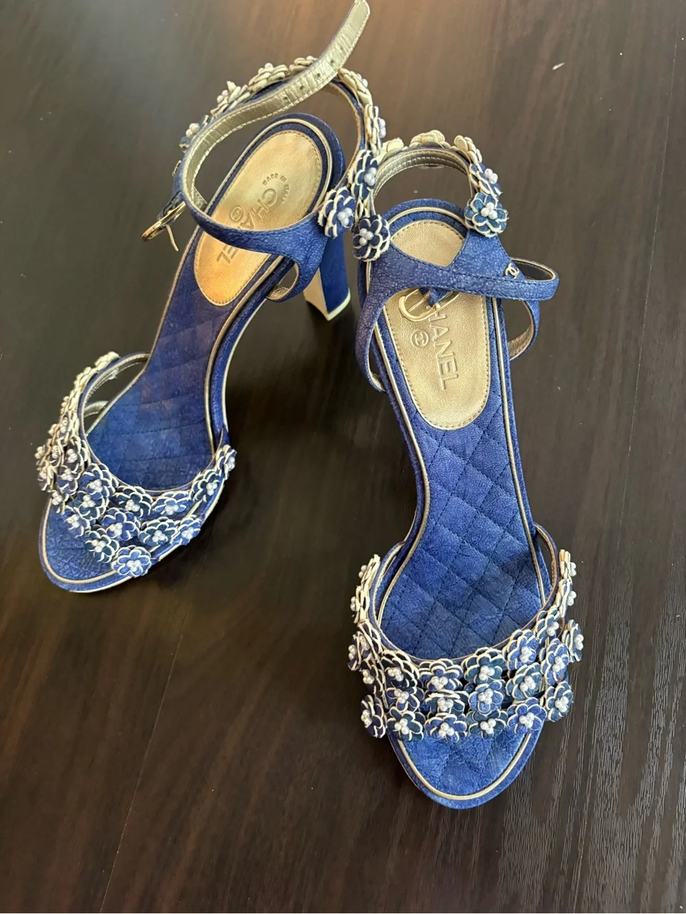 CHANEL quilted leather Navy Floral Appliqué heels/heeled sandals, 40 (fits 9.5)